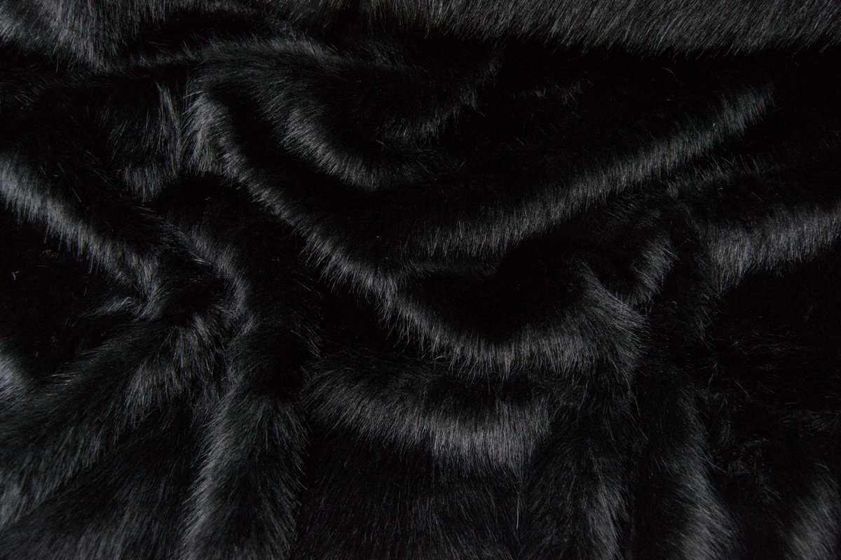 Pelo sintético de lujo Tejido de pelo sintético por metros, ligero y suave, imitación visón, Negro – EM250032