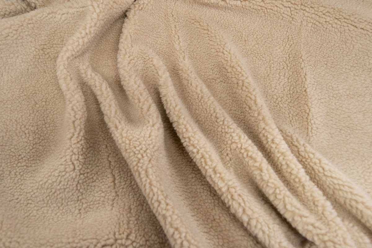 Edición limitada / Deadstocks Tela de piel sintética tipo teddy por metros, suave y gruesa, beige – 3EM250005